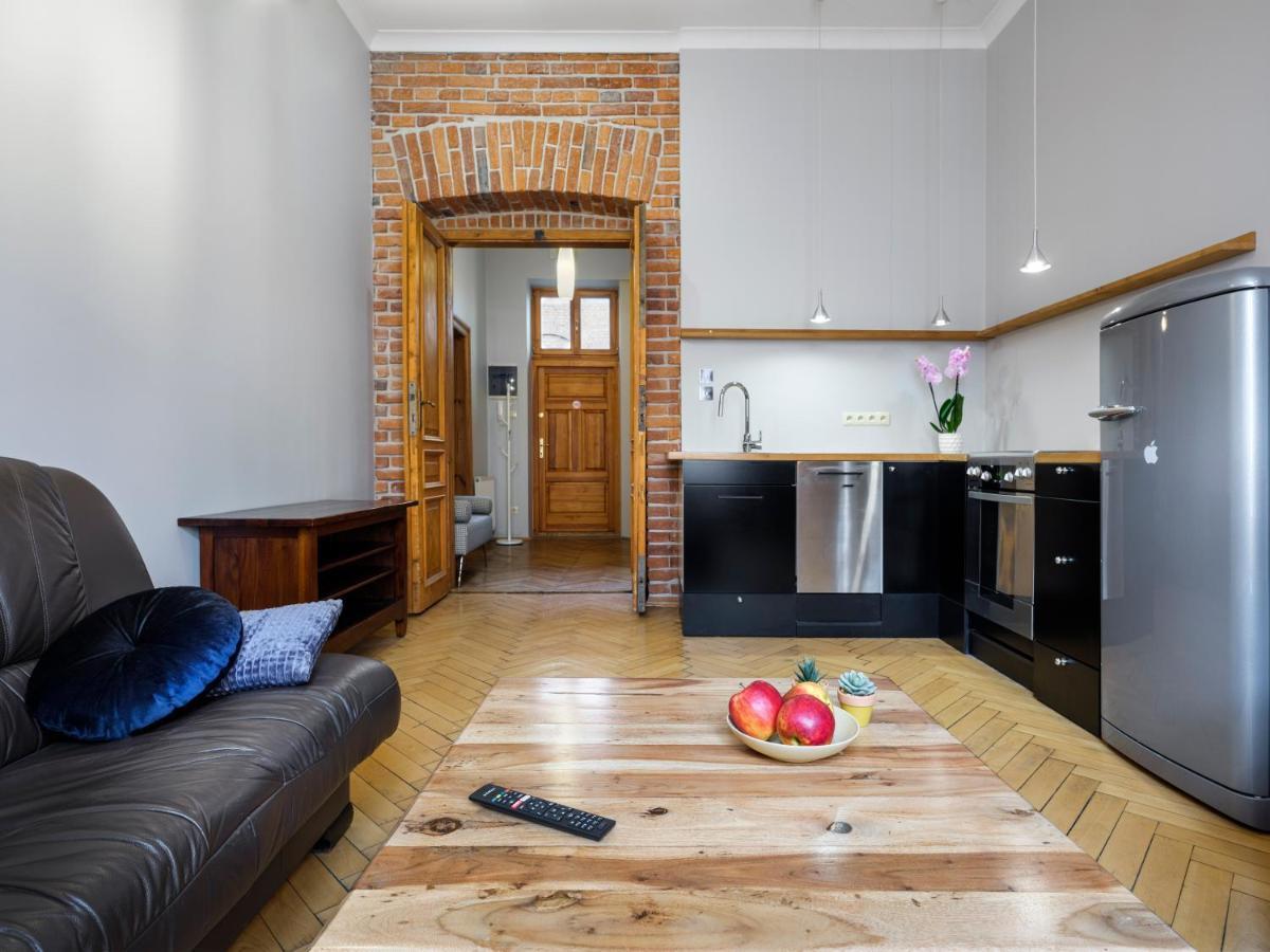 Cracwow Market Squere Apartment Краков Экстерьер фото